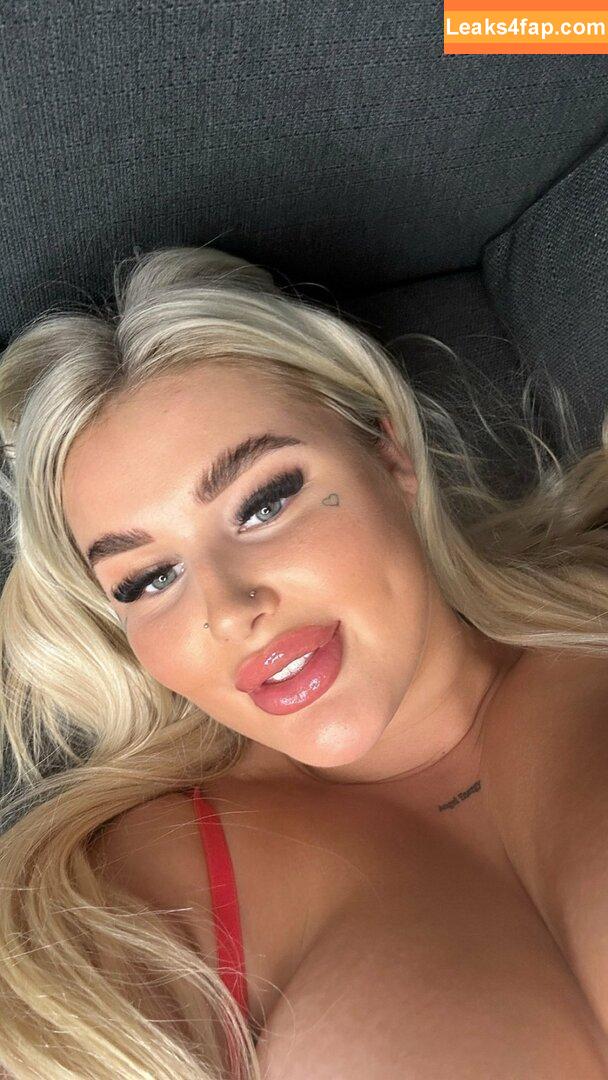 bambibabe99 / Bambi.Amberr / bambambam.99 leaked photo photo #0016