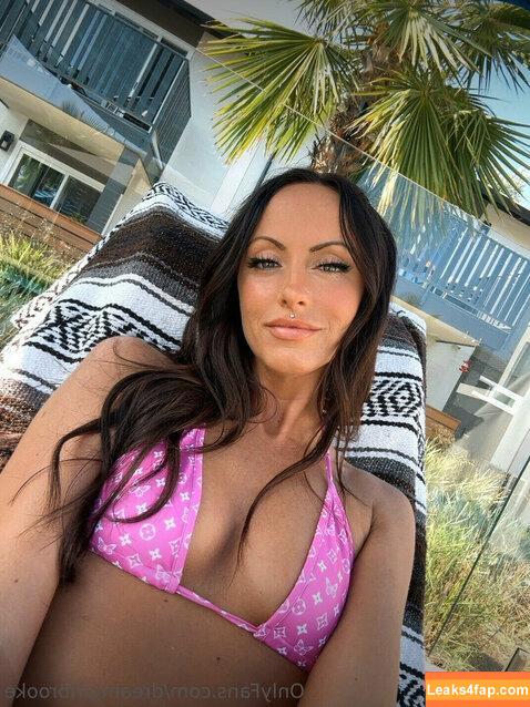 Beachybrooke / beachybrookex / brooke_mari leaked photo photo #0023