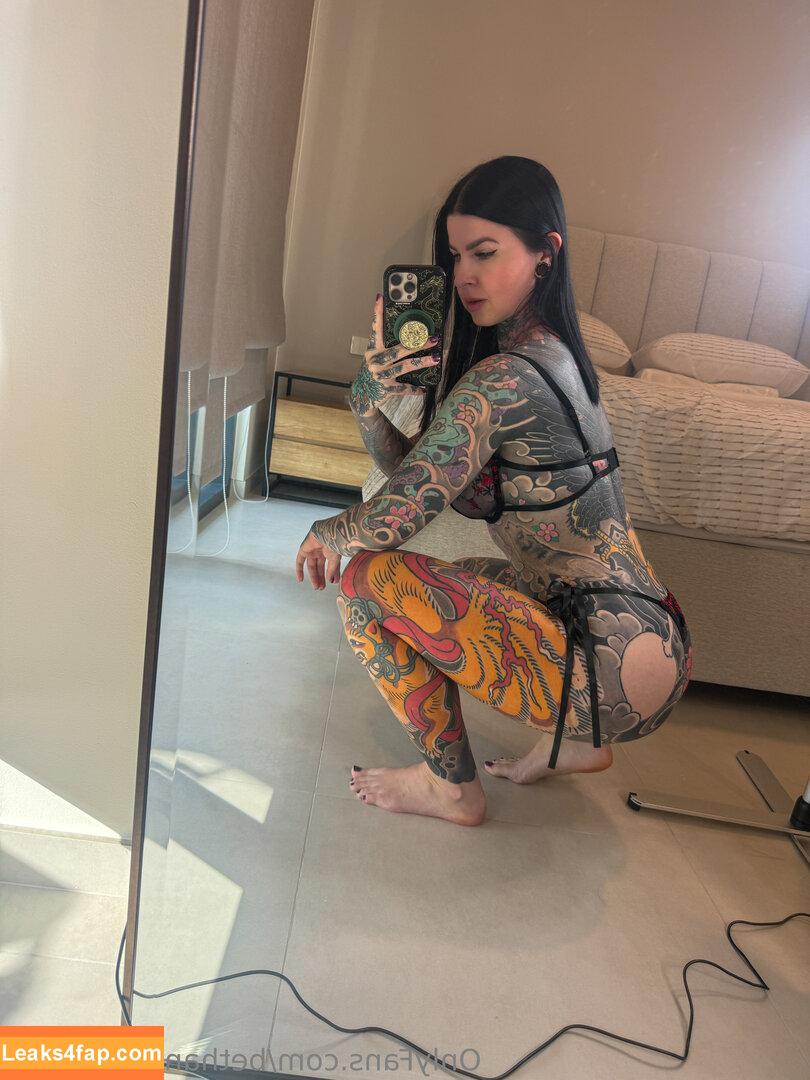 bethanymoorexox /  leaked photo photo #0020