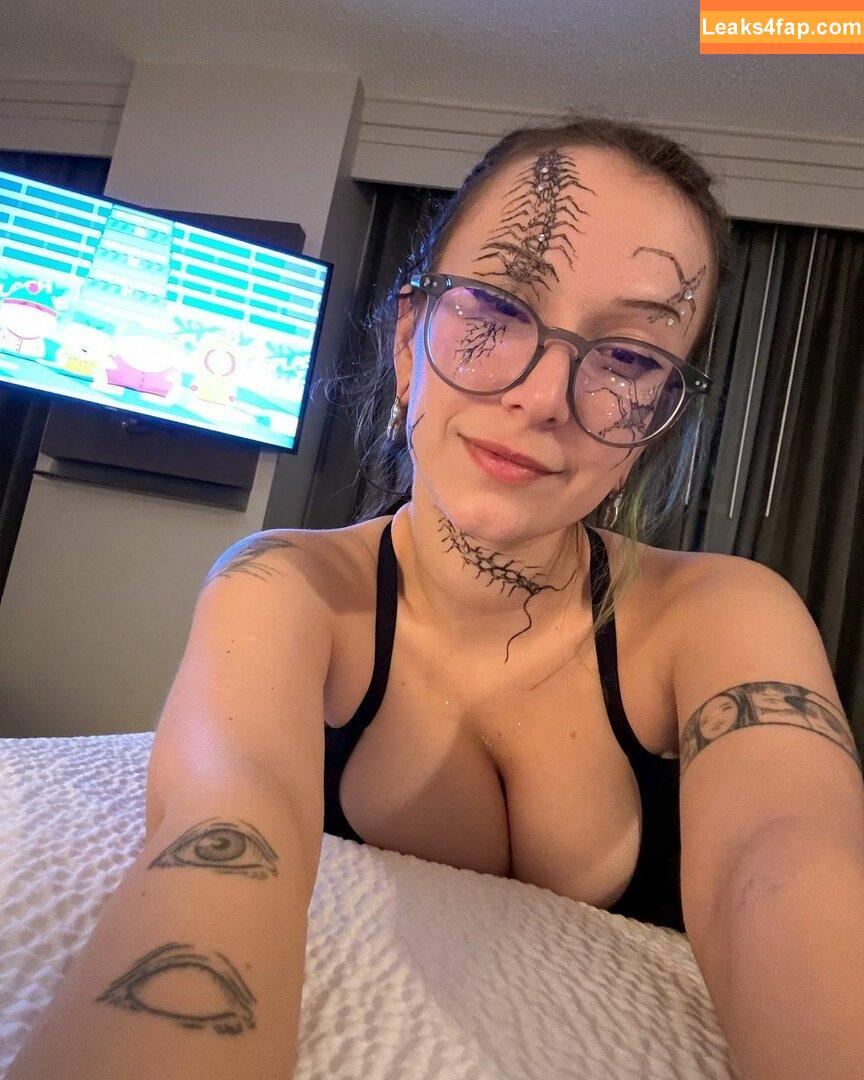 bigtittygothegg / goth__egg / goth.egg / Lee Lee / bigtittygothegg / goth__egg leaked photo photo #0010