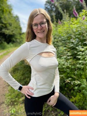 bikergirl_97 photo #0004