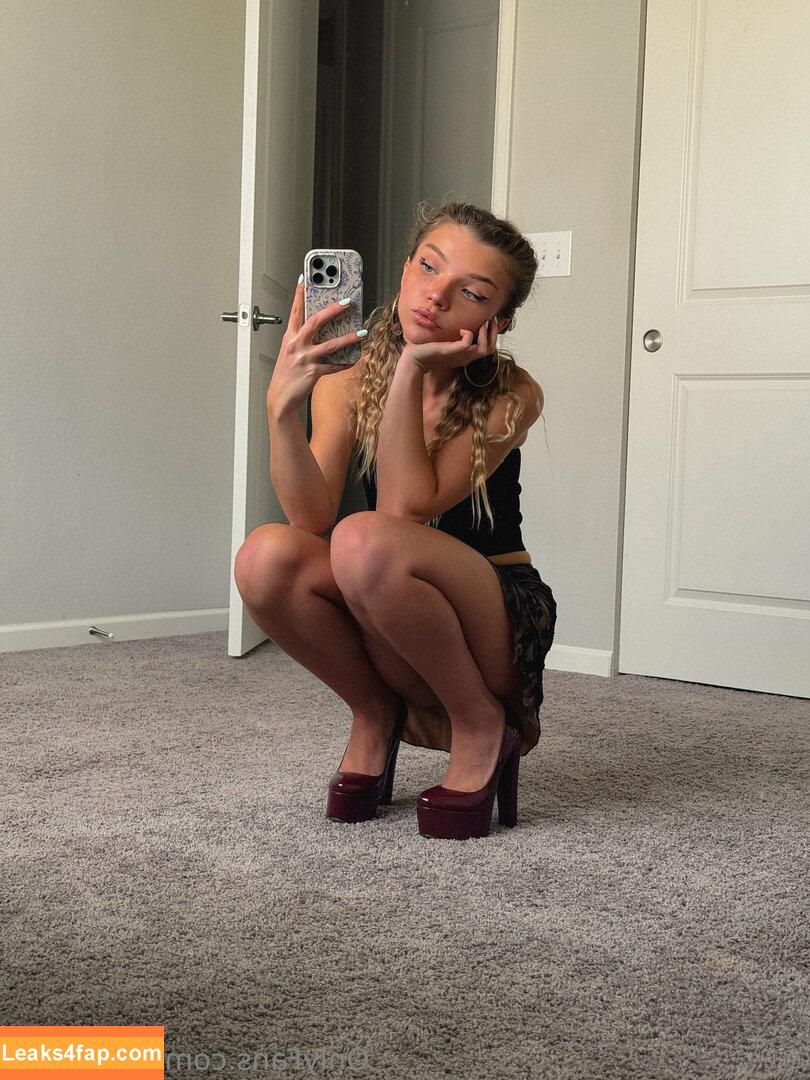 Brie Belle / blairesbigpp / briebellee leaked photo photo #0006