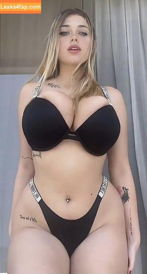 Cami Landi photo #0021