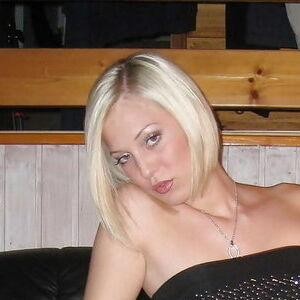 CaraCum / cara_cum leaked photo photo #0026