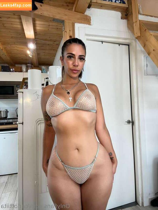 Carlottiita / Carlota Migenes Gonzalez leaked photo photo #0005