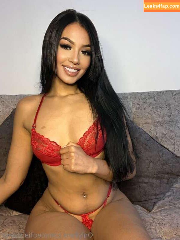cecilia.suarez / realcecilia.suarez leaked photo photo #0019