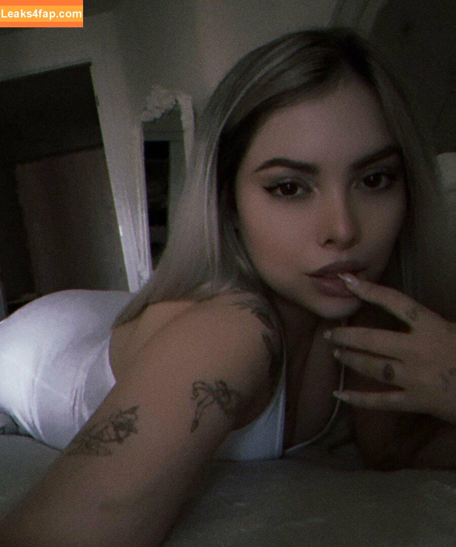 celestialwhore /  leaked photo photo #0026