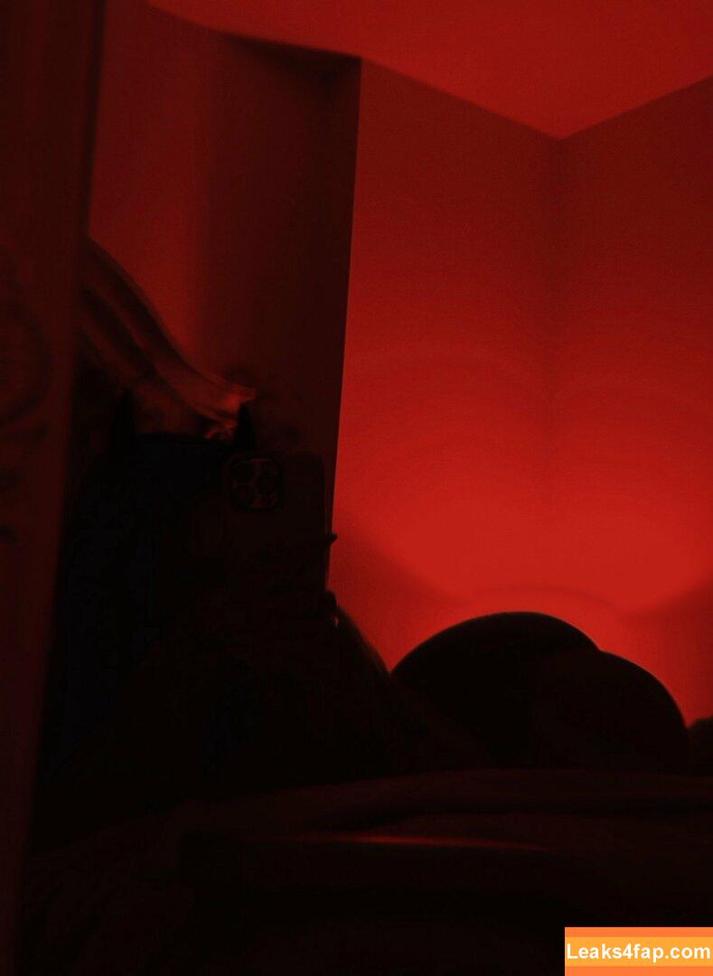 celestialwhore /  leaked photo photo #0048