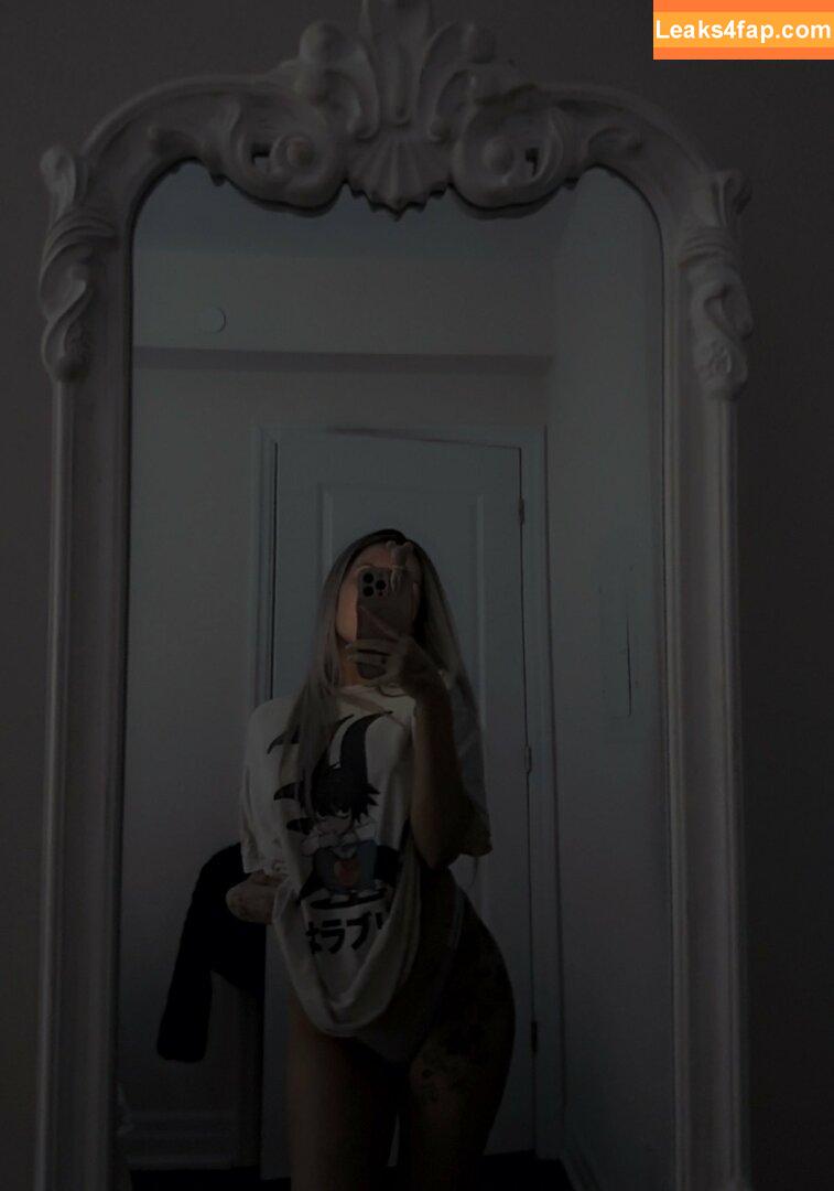 celestialwhore /  leaked photo photo #0062