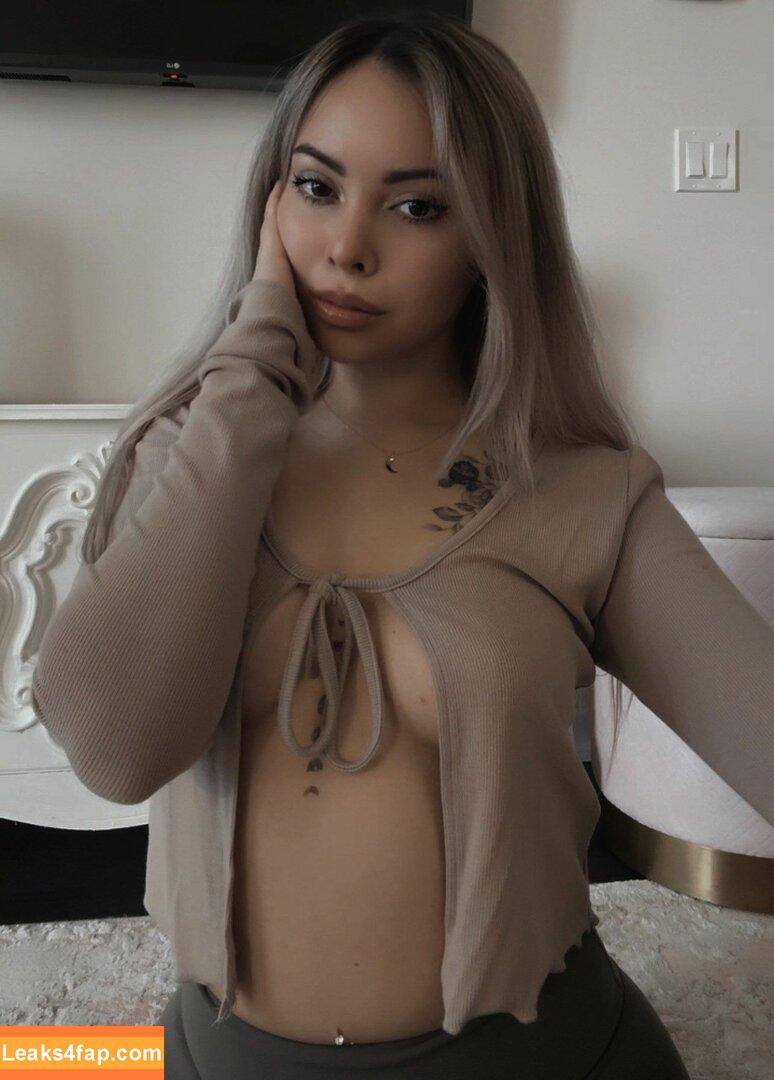 celestialwhore /  leaked photo photo #0076
