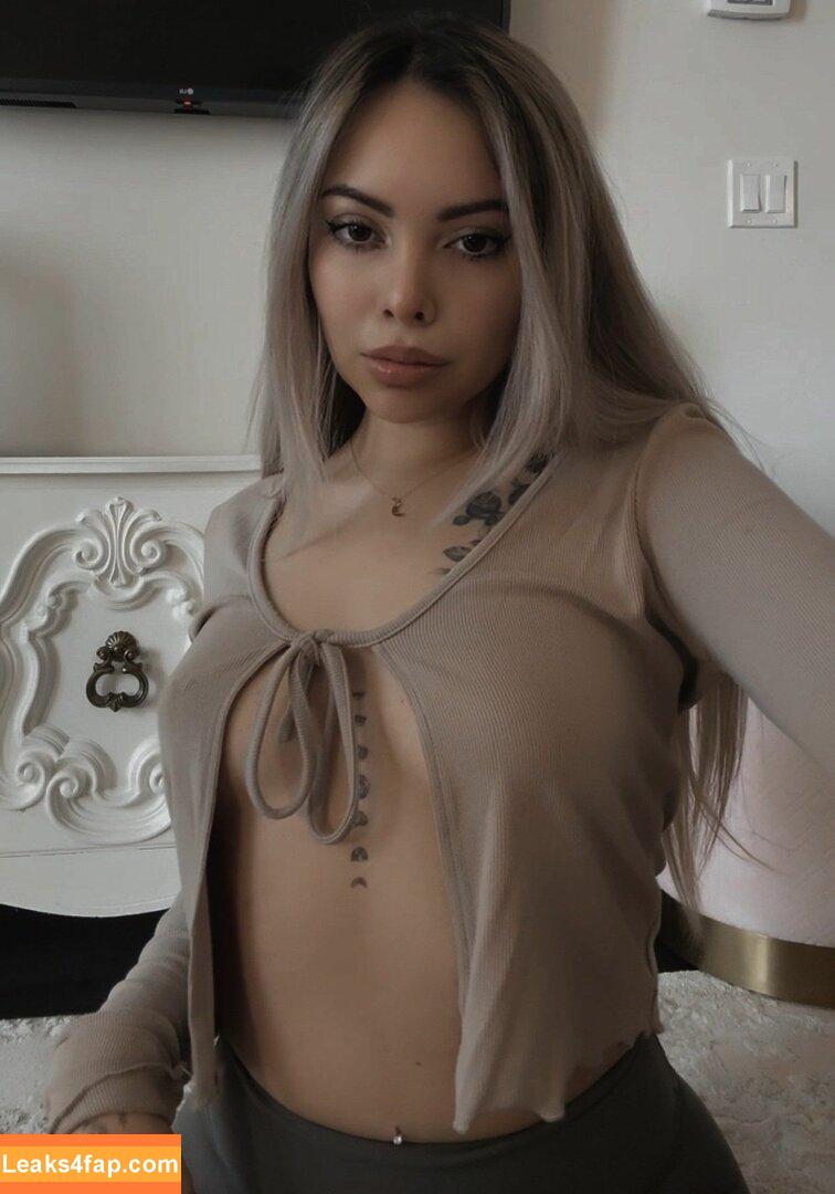 celestialwhore /  leaked photo photo #0077
