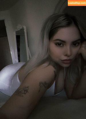 celestialwhore photo #0027