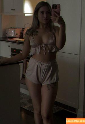 celestialwhore photo #0039