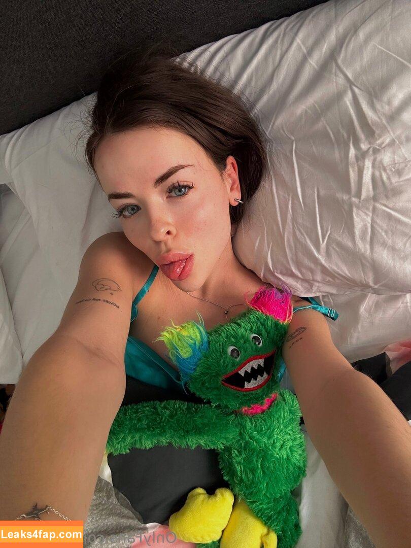 chloelolo / chloe_louise_bray leaked photo photo #0004