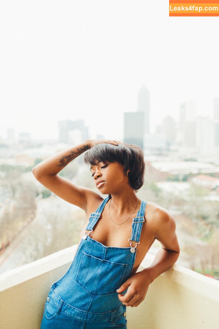 Cierra Vegas / CierraVegasXXX / lovecv / reallycierravegas leaked photo photo #0037