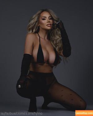 claudiafijal photo #0009
