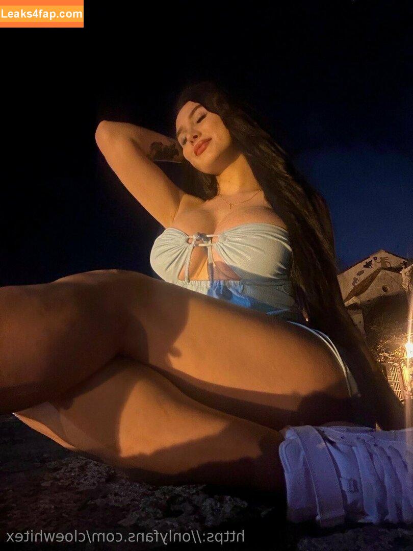 cloewhitex /  leaked photo photo #0023