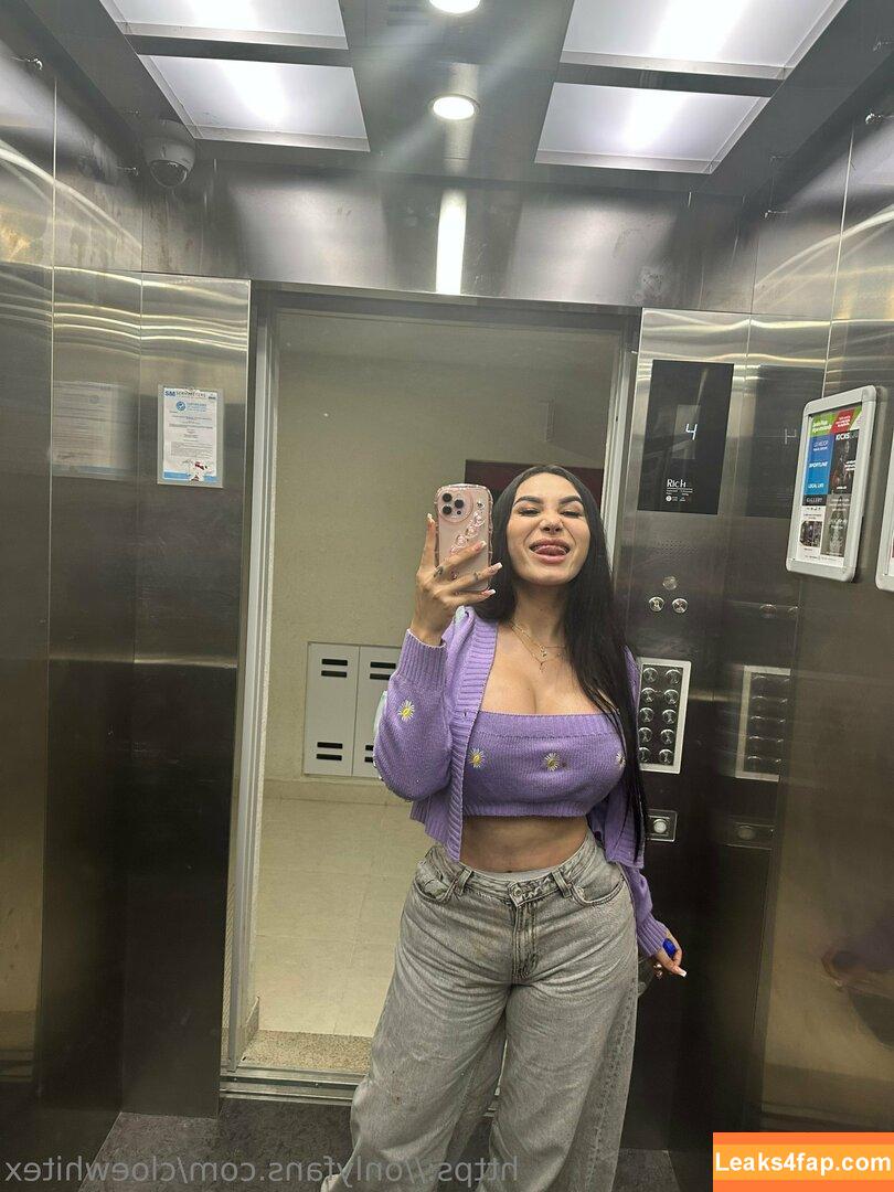 cloewhitex /  leaked photo photo #0032