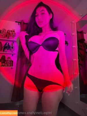 cloewhitex photo #0027
