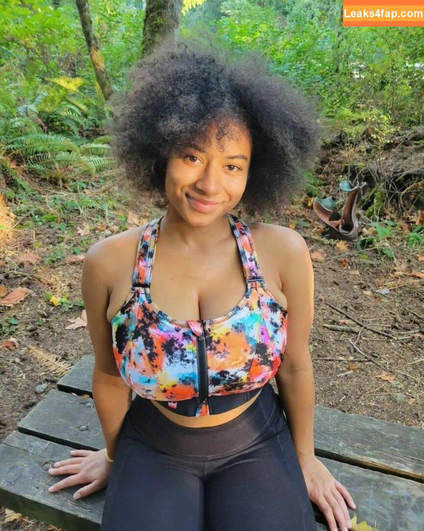 coco_ppop01 / Dina / cocopeepshow leaked photo photo #0072