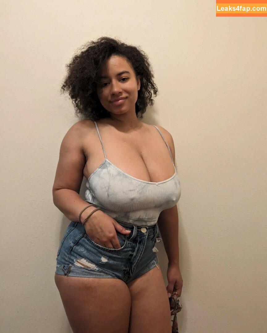 coco_ppop01 / Dina / cocopeepshow leaked photo photo #0113
