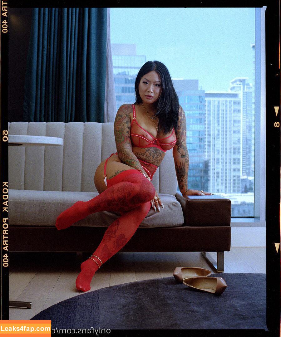 connperignon / notconnieperignon leaked photo photo #0043