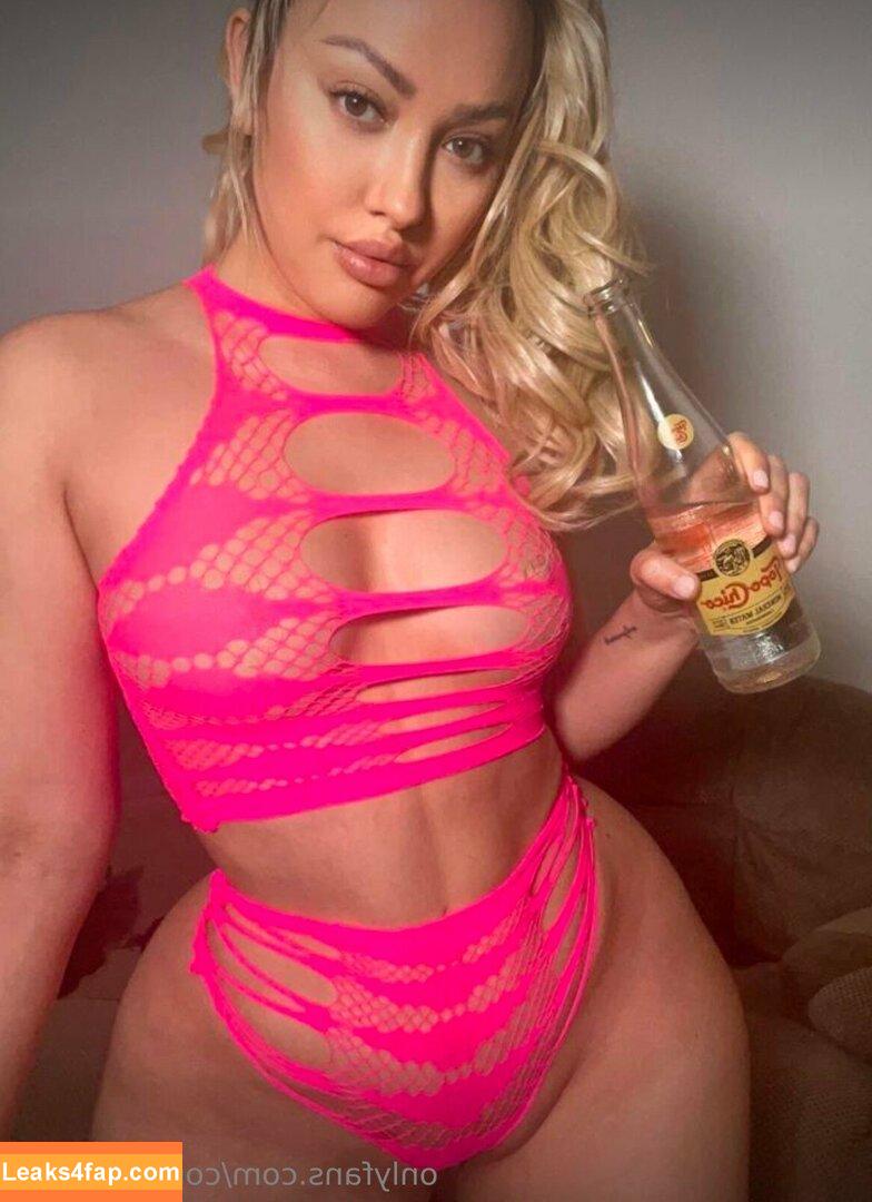 connperignon / notconnieperignon leaked photo photo #0058
