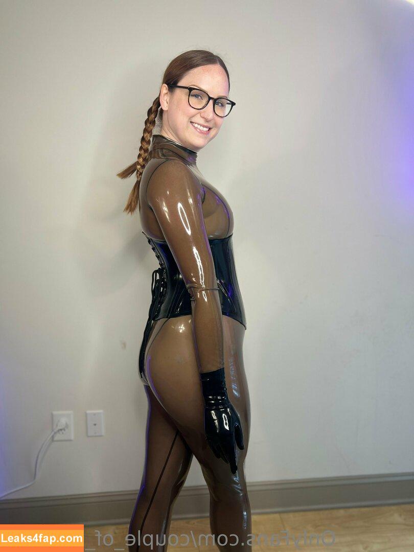 couple_of_perverts /  leaked photo photo #0022