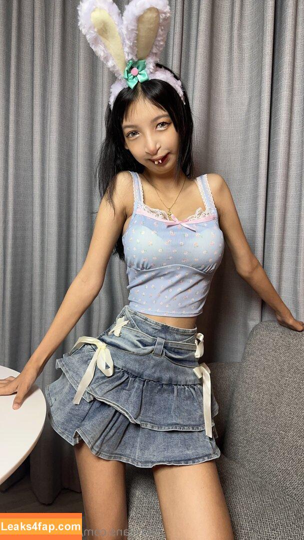 cutelittlecindy /  leaked photo photo #0006
