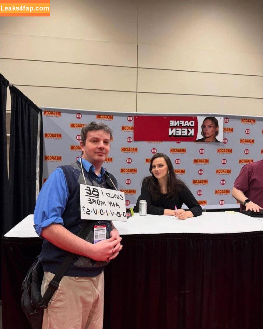 Dafne Keen / dafnefeetworld / dafnekeen / https: leaked photo photo #0278