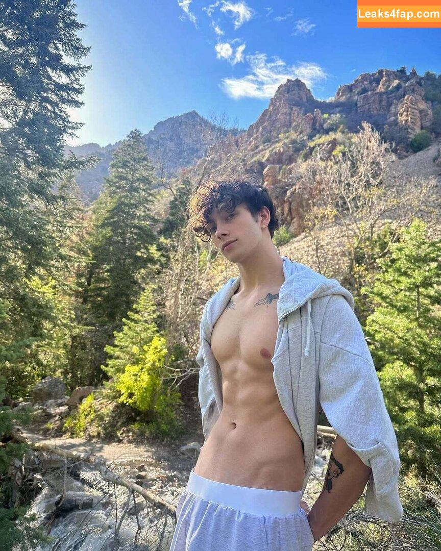 dakarluca / dakaroficial leaked photo photo #0002