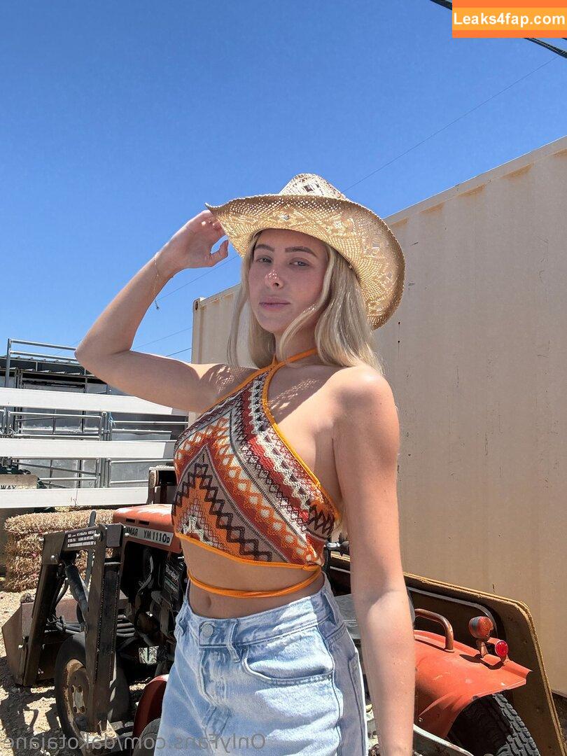 dakotajane /  leaked photo photo #0003