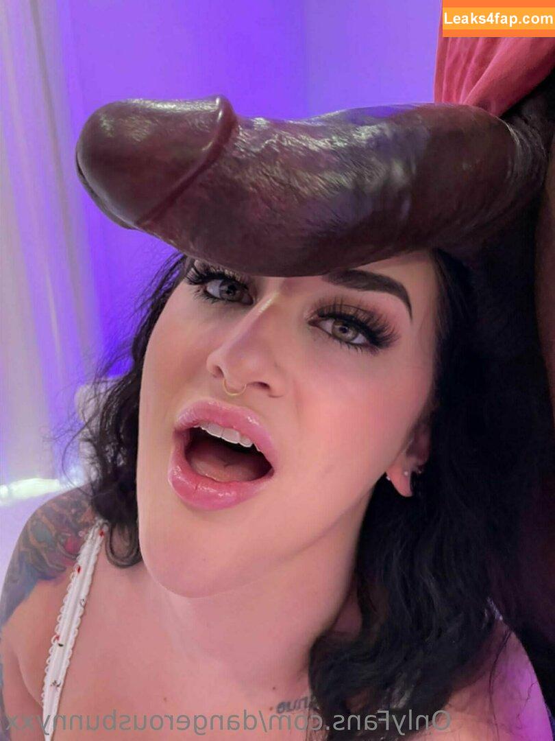 dangerousbunnyxx / patootiepeaches leaked photo photo #0005
