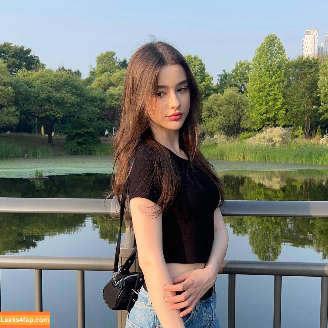 Dasha Taran / taaarannn / tarankaaa leaked photo photo #0200