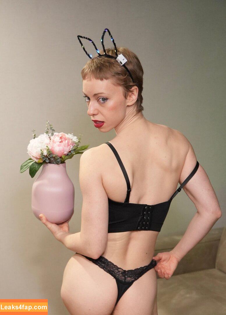 diewildeveganerin /  leaked photo photo #0016