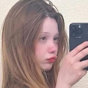 Diovana Konigsreuter photo #0004