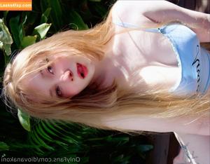 Diovana Konigsreuter photo #0443