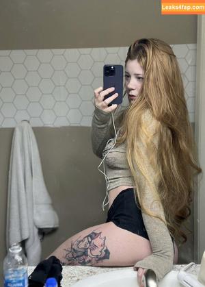 Diovana Konigsreuter photo #1024