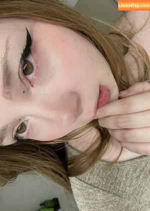 Diovana Konigsreuter photo #1025