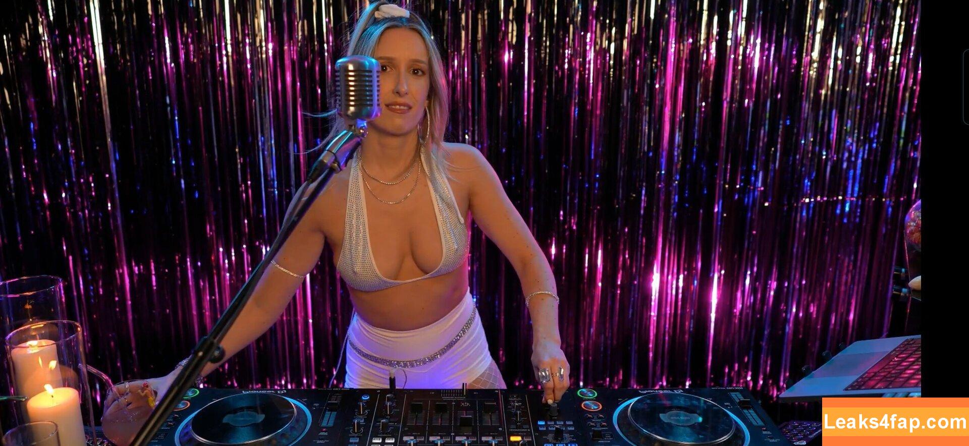 djmissshelton /  leaked photo photo #0004