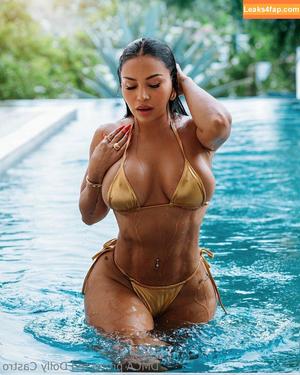 dollycastro photo #0005