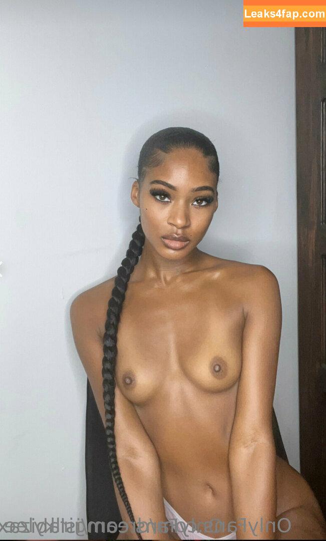 dreamgirlkylee / euphorikk_ leaked photo photo #0185
