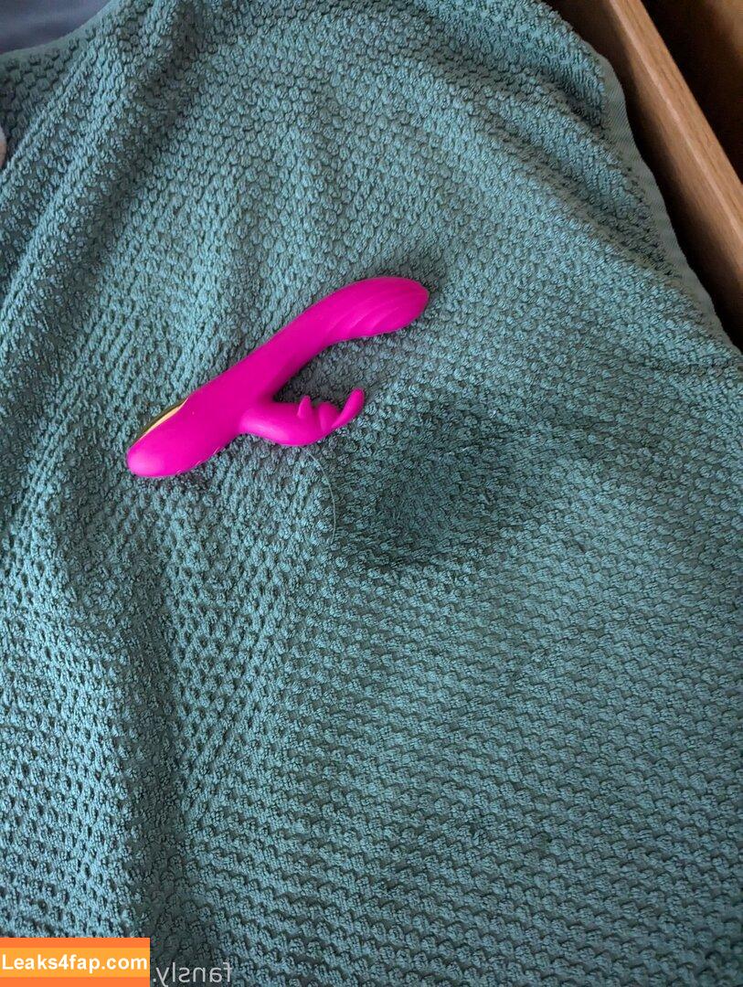 Ebee7 / Cute Kinky F18 / ebee07 leaked photo photo #0094