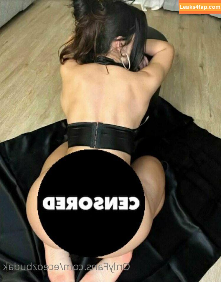 eceozbudak /  leaked photo photo #0009