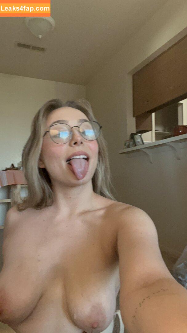 elenasainte / elenasainte78 leaked photo photo #0028