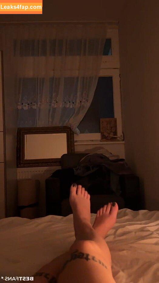 Elizabeth Sanchez / ElizabethSancho / lizzysancho / mrsjuicyass / sanchezjuicyfeet leaked photo photo #0082