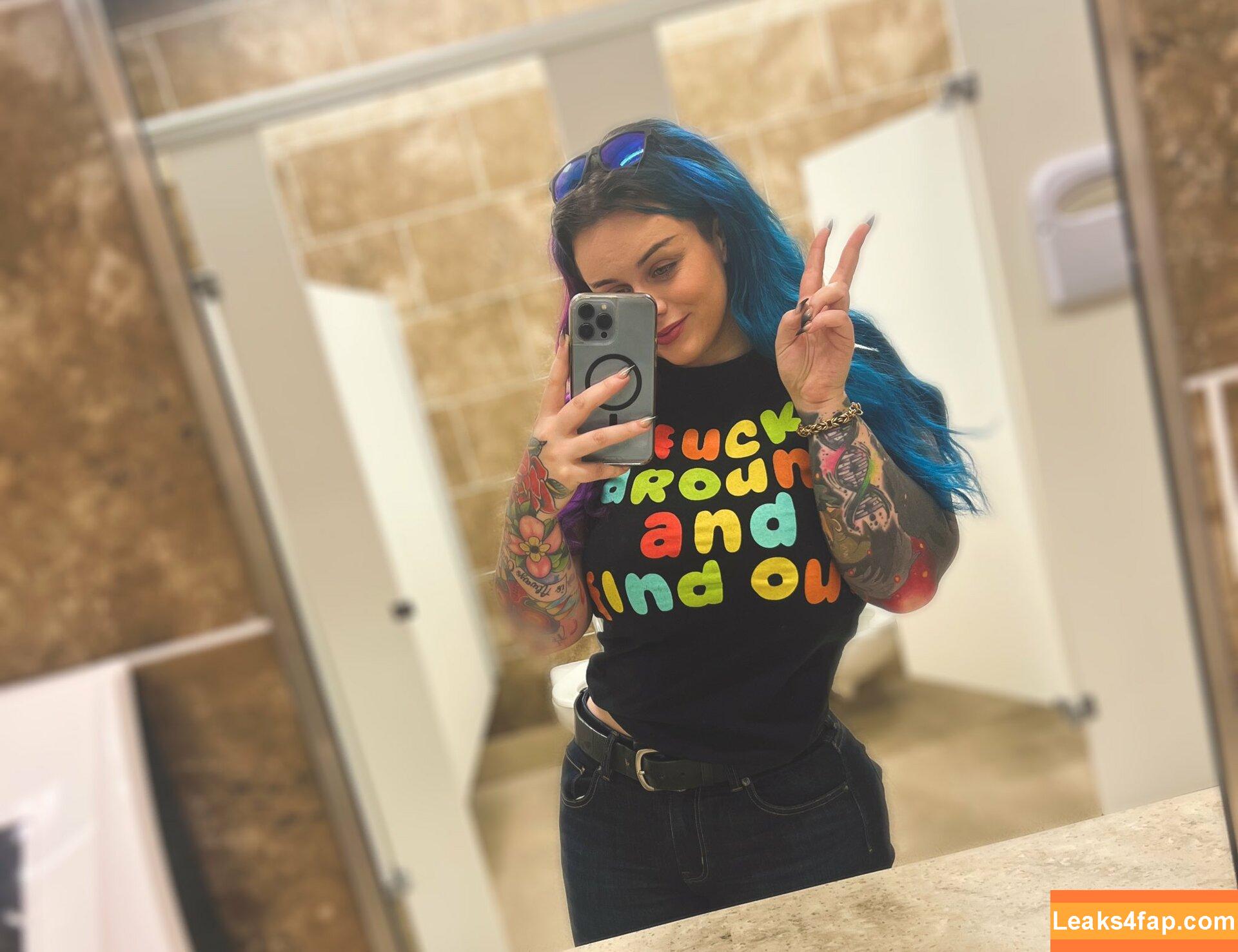 EmeryEXP / EmeryPan leaked photo photo #0010