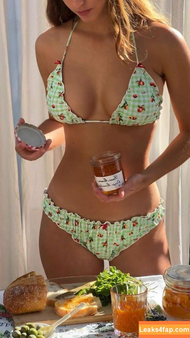 Emily Feld / emily.feld leaked photo photo #0403