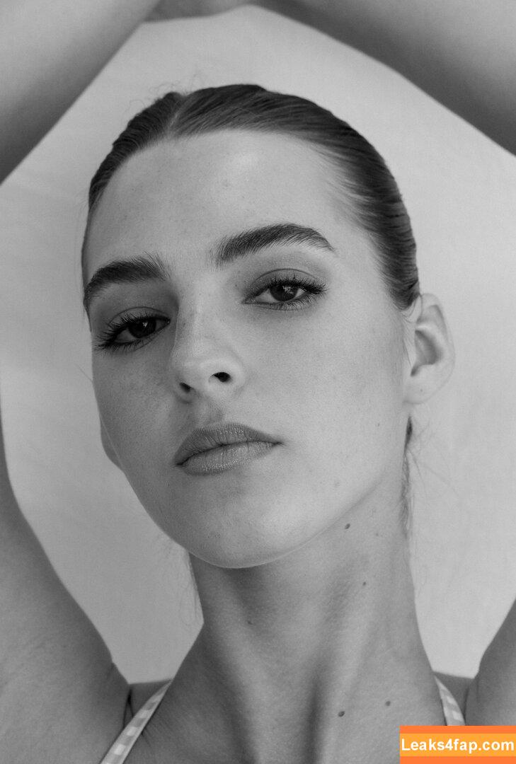 Emily Feld / emily.feld leaked photo photo #0897