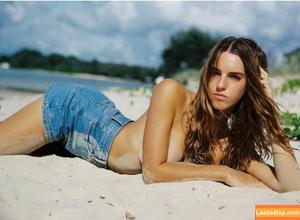 Emily Feld photo #0544